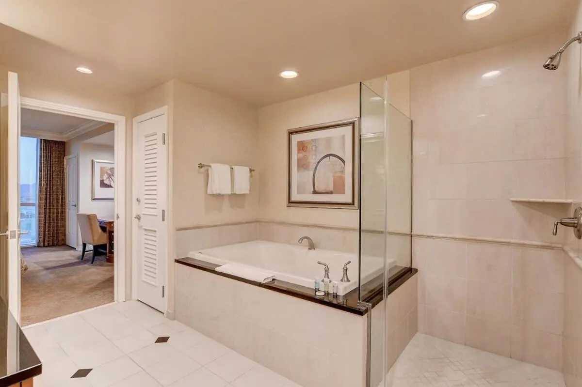 Dom wakacyjny Signature 2Br3Ba Balcony Combo Units 16-702 And 04 Las Vegas Stany Zjednoczone Ameryki