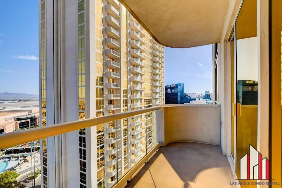 Signature 2Br3Ba Balcony Combo Units 16-702 And 04 Las Vegas 0*,