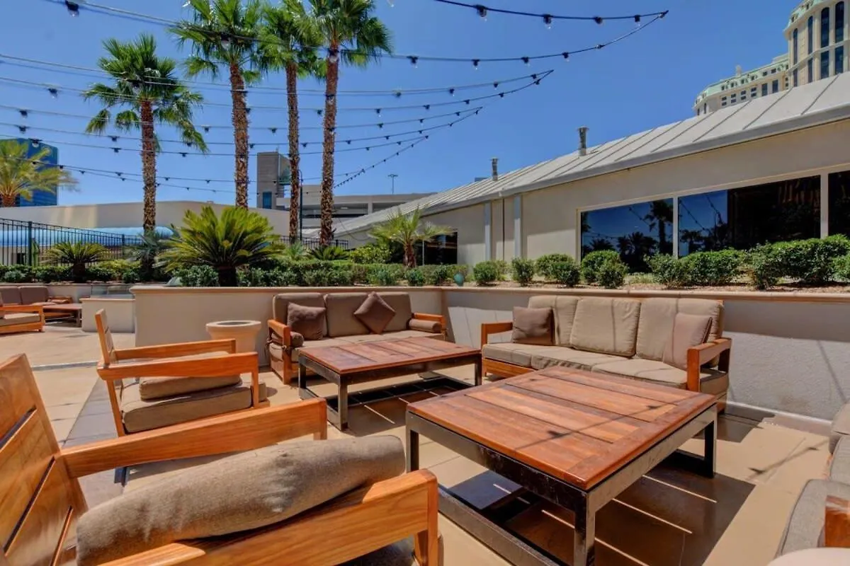 Dom wakacyjny Signature 2Br3Ba Balcony Combo Units 16-702 And 04 Las Vegas